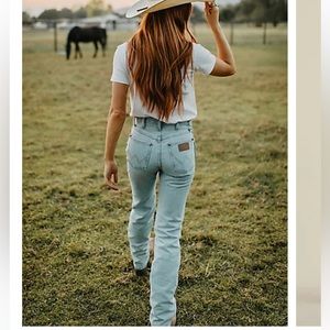 Cowboy Cut Wrangler Jeans